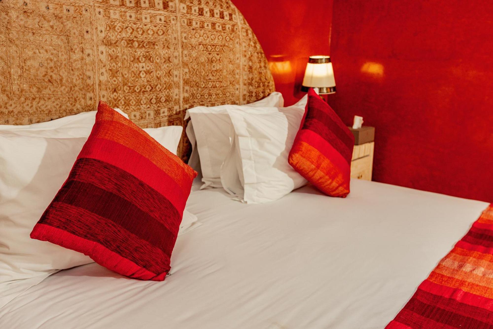Riad Luciano Hotel And Spa Marraquexe Quarto foto